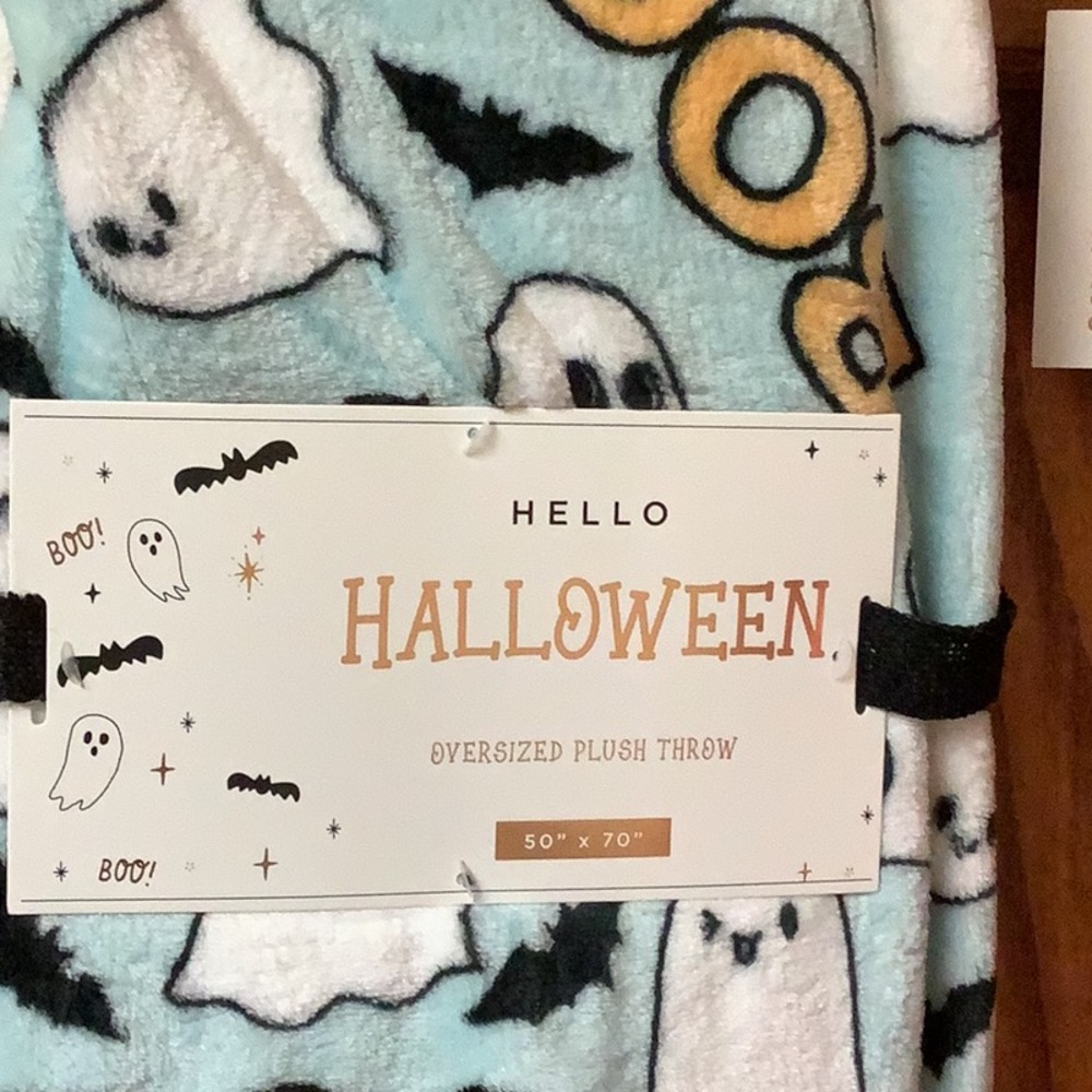 Halloween Ghost Print Blanket - Picture 2 of 2